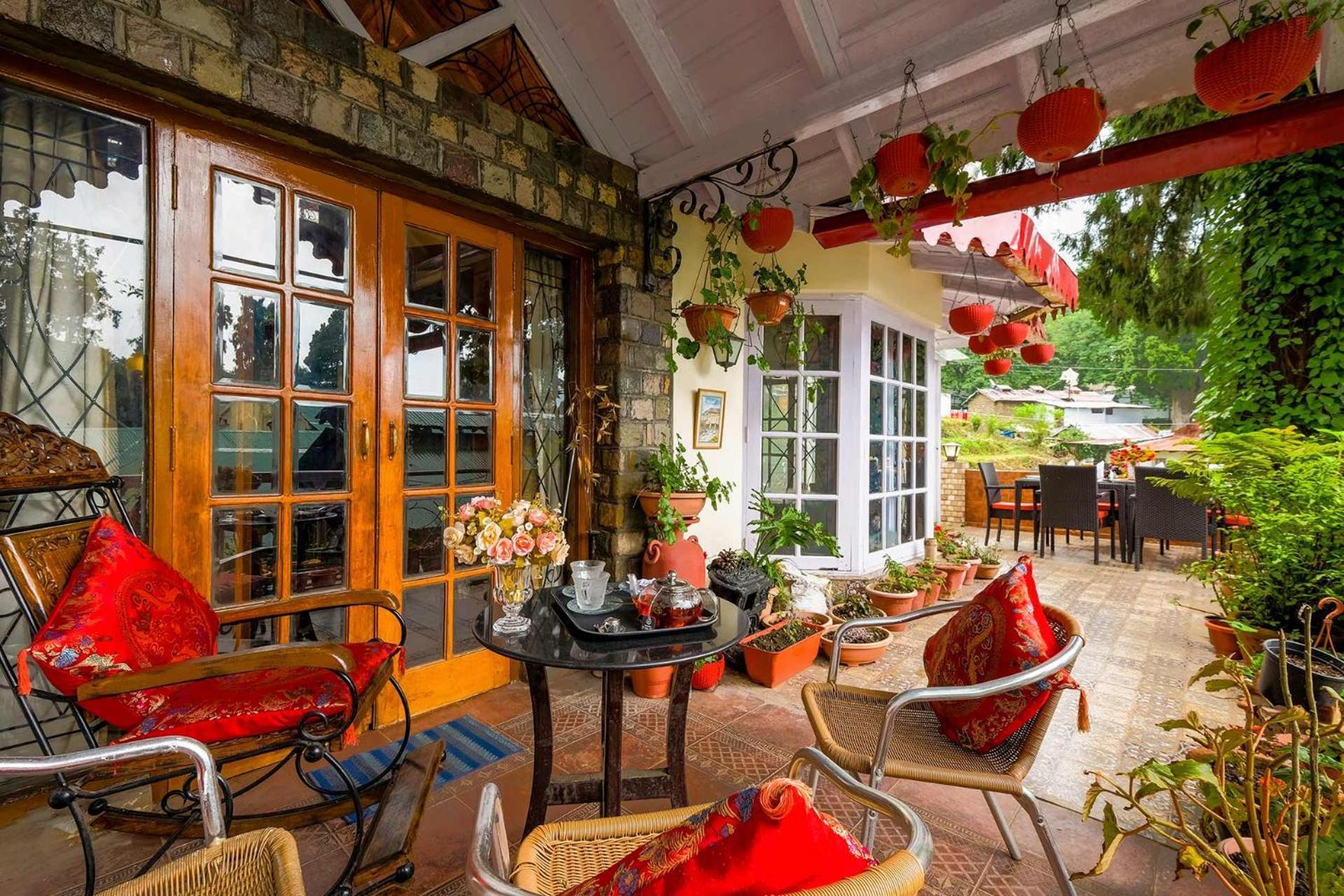 Stayvista At Westwood Villa With Music System In Nainital Exterior photo